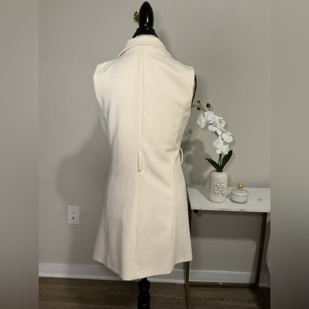 Zara Elegant Cream Sleeveless Blazer Vest - Picture 2 of 6